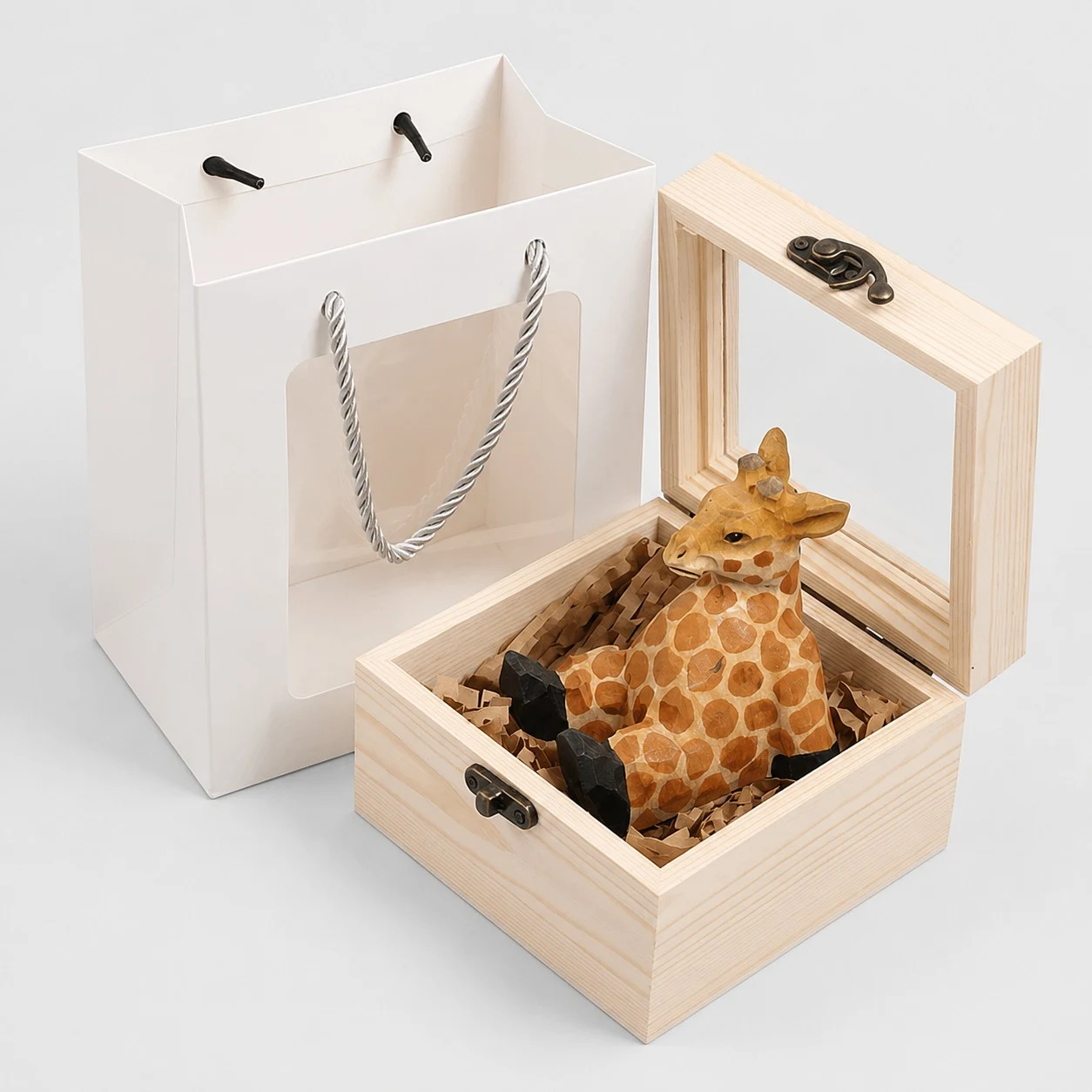 Giraffe Gift Box Set Hand-Carved Wooden Animal Phone Stand