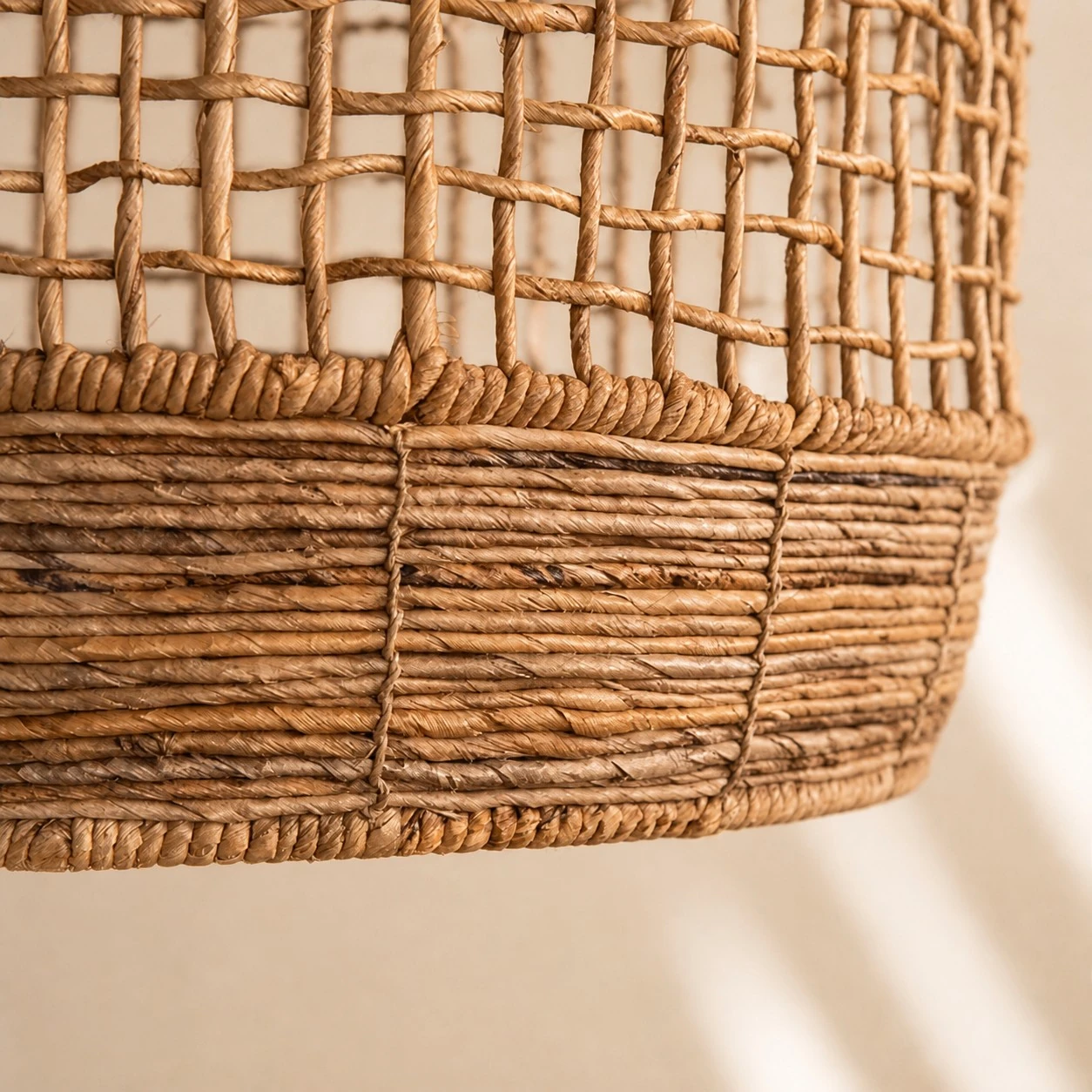 Close up reinforced woven lower edge